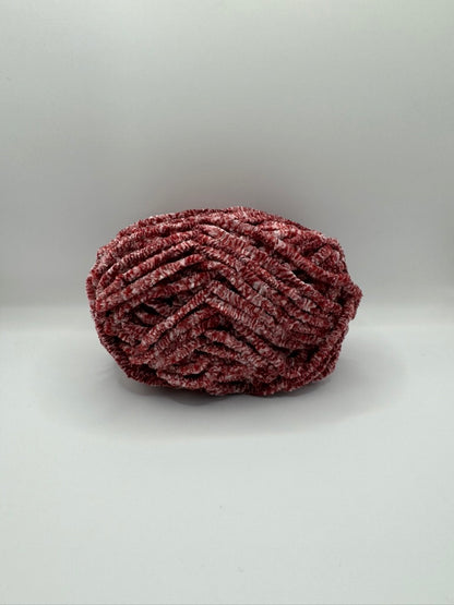Craftytop™ Synthetic Yarn – Red Mix
