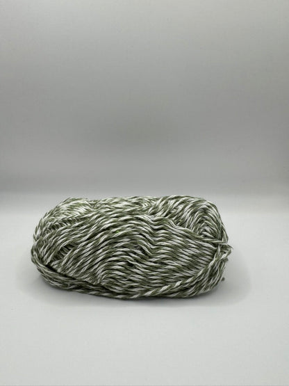 Craftytop™ Cotton Yarn – Green & White