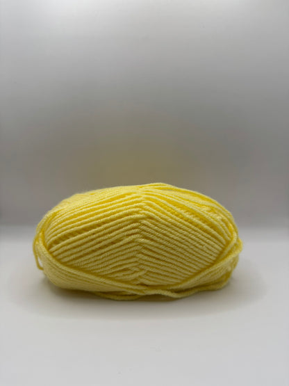 Craftytop™ Worsted Yarn – Yellow