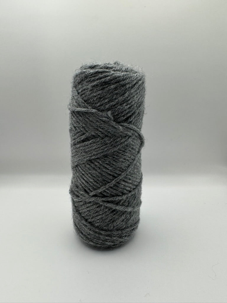 Craftytop™ Textile Yarn – Gray