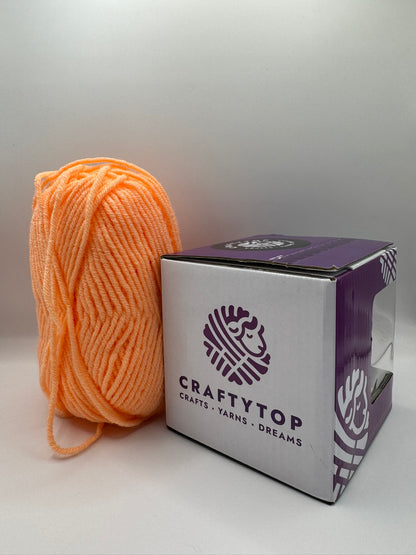 Craftytop™ Worsted Yarn – Peach
