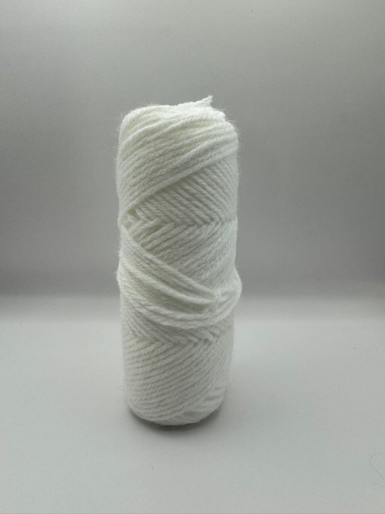 Craftytop™ Textile Yarn – White