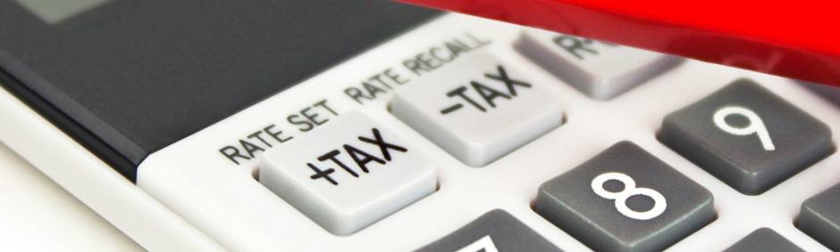 Calculator symbolizing wholesale yarn pricing and B2B partnerships – Craftytop™
